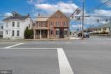824 Queen Street - Photo 17