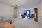 2025 Queen Street - Photo 11