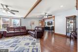 1556 Reinhardt Lane - Photo 16