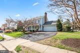 8942 Kenilworth Drive - Photo 3