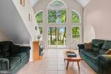 367 Edgewater Lane - Photo 11