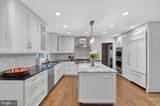 1205 Suffield Drive - Photo 9