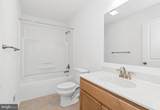 866 Mapleton Avenue - Photo 17