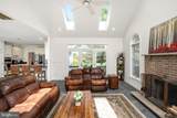 4 Longfellow Drive - Photo 14