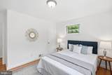 10207 Brunswick Avenue - Photo 13