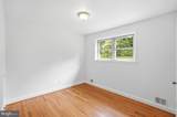 10207 Brunswick Avenue - Photo 19
