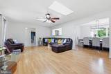 860 Hartwood Road - Photo 4