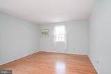 8 Barberry Mews - Photo 35