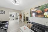303 Paris Avenue - Photo 3