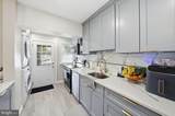303 Paris Avenue - Photo 9