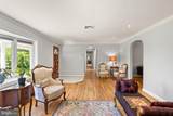 815 Seneca Road - Photo 10