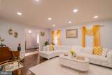 9907 Rosewood Hill Circle - Photo 18