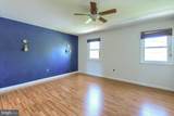 2 Fairfax Vlg - Photo 12