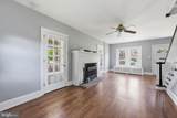 1019 Stirling Street - Photo 2