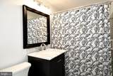 10201 Grosvenor Place - Photo 9