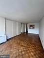 224-30 Rittenhouse Square - Photo 3