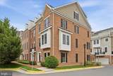 402 Haupt Square - Photo 2