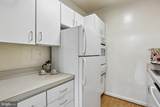 10401 Grosvenor Place - Photo 11