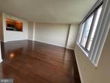 10101 Grosvenor Place - Photo 5