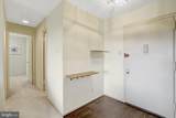 309 Yoakum Parkway - Photo 18
