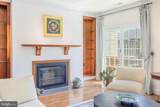 1662 Beekman Place - Photo 13