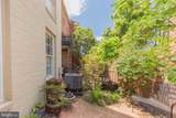 1662 Beekman Place - Photo 52
