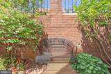 1662 Beekman Place - Photo 54