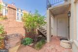 1662 Beekman Place - Photo 55