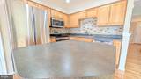 211 Shirley Square - Photo 13