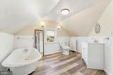 327 Congress Avenue - Photo 23