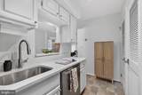 1301 Abingdon Drive - Photo 3