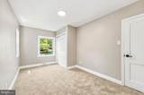 1022 Lawnton Terrace - Photo 22