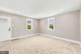 1022 Lawnton Terrace - Photo 6