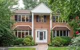 8200 Cadwalader Avenue - Photo 1