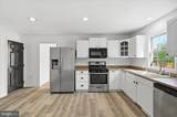 102 Romney Place - Photo 5