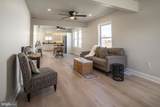 404 Marlyn - Photo 2