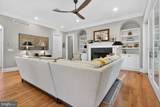 53 Fields End - Photo 21