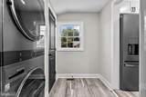 264 Monroe Street - Photo 15