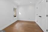 11 1/2 College Avenue - Photo 32