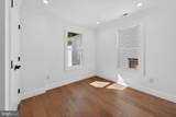11 1/2 College Avenue - Photo 34