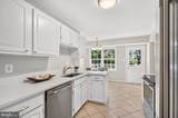 5539 Shooters Hill Lane - Photo 19