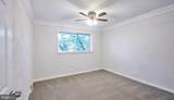1124 Lake Shore - Photo 3