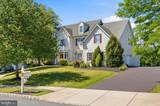 581 Hawthorne Lane - Photo 2