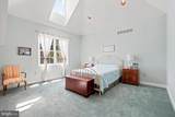 581 Hawthorne Lane - Photo 22