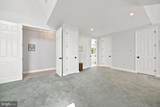 581 Hawthorne Lane - Photo 23