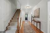 8130 Windsor Drive - Photo 10