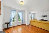 8217 Clifton Farm Court - Photo 10