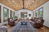 13471 Sagle Road - Photo 16