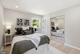 9602 Dubarry Avenue - Photo 20