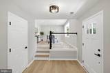 9602 Dubarry Avenue - Photo 9